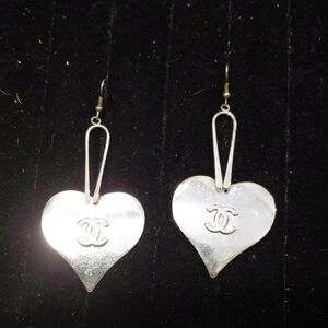 Chic Chanel Symbol Silver Heart Earrings. Not Chanel, but still cute
